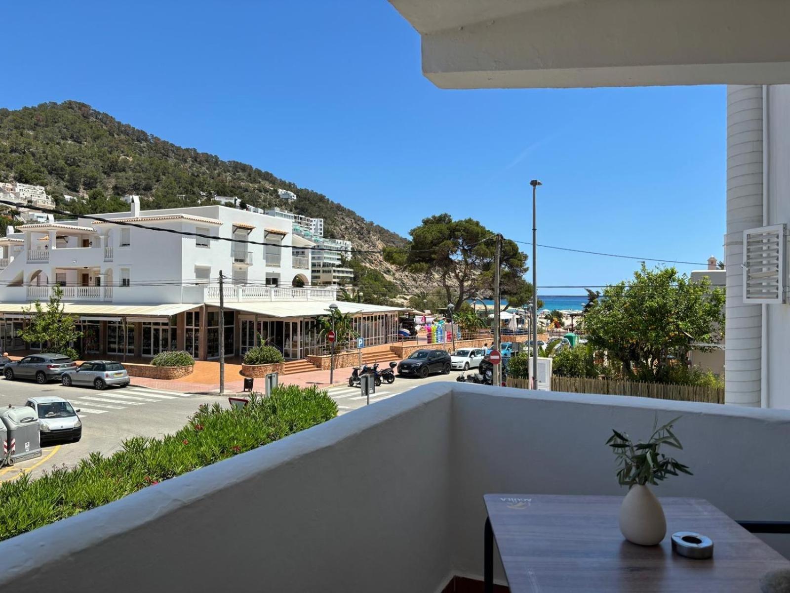 Apartamentos Ses Veles Cala Llonga  Zimmer foto